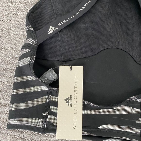 ⭐️HP⭐️ Adidas Stella McCartney Print Crop Top - Picture 6 of 9